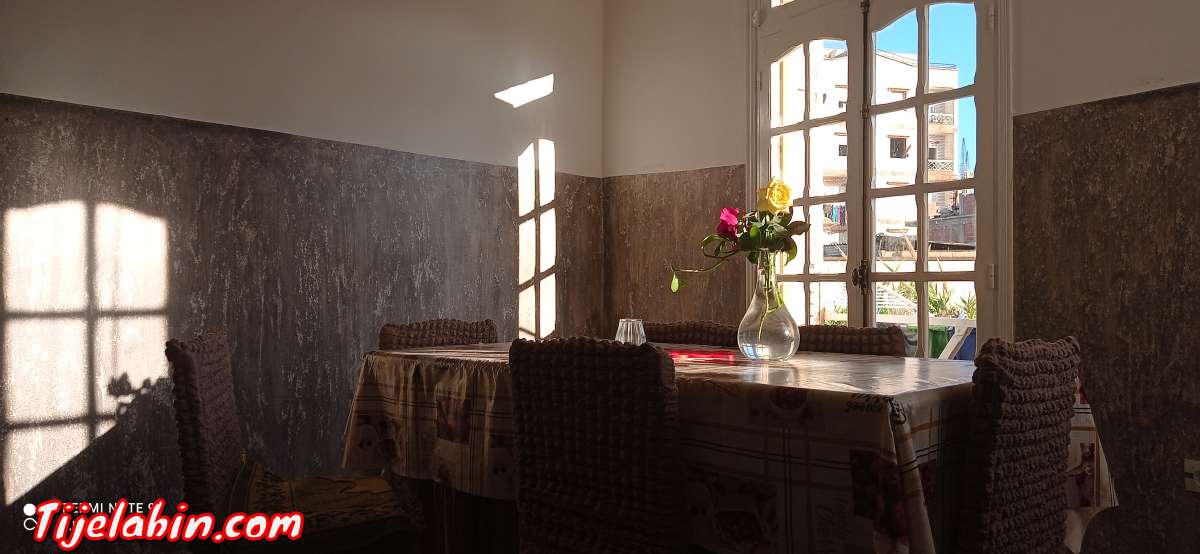 F4 3 façades a jijel