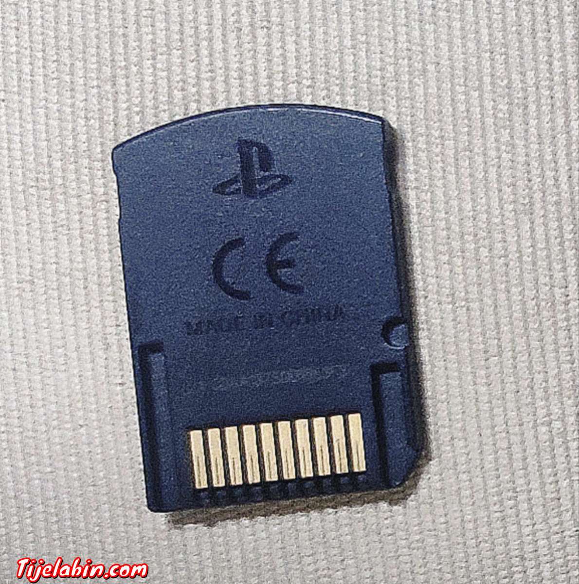 k7 ps vita FIFA 13 et sd2vita