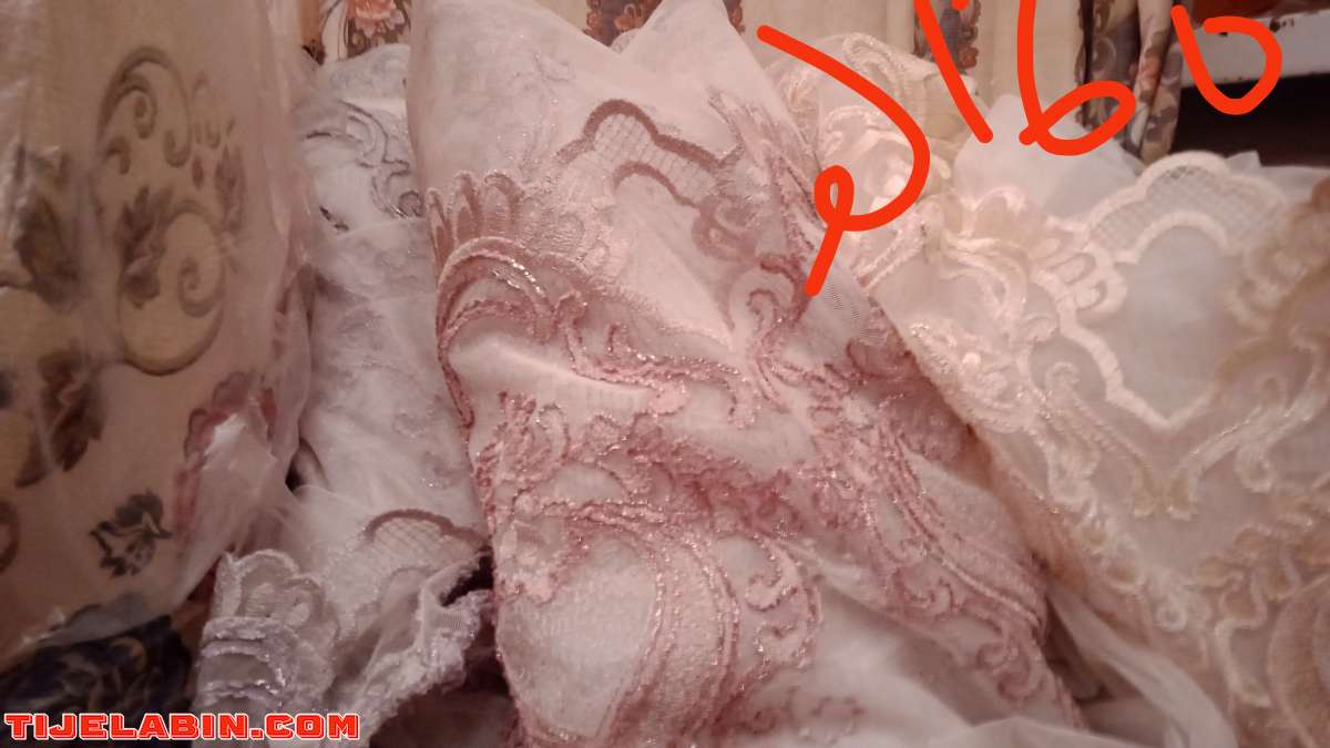 اقمشه الستائر بالجمله بياسة ولا اكثر