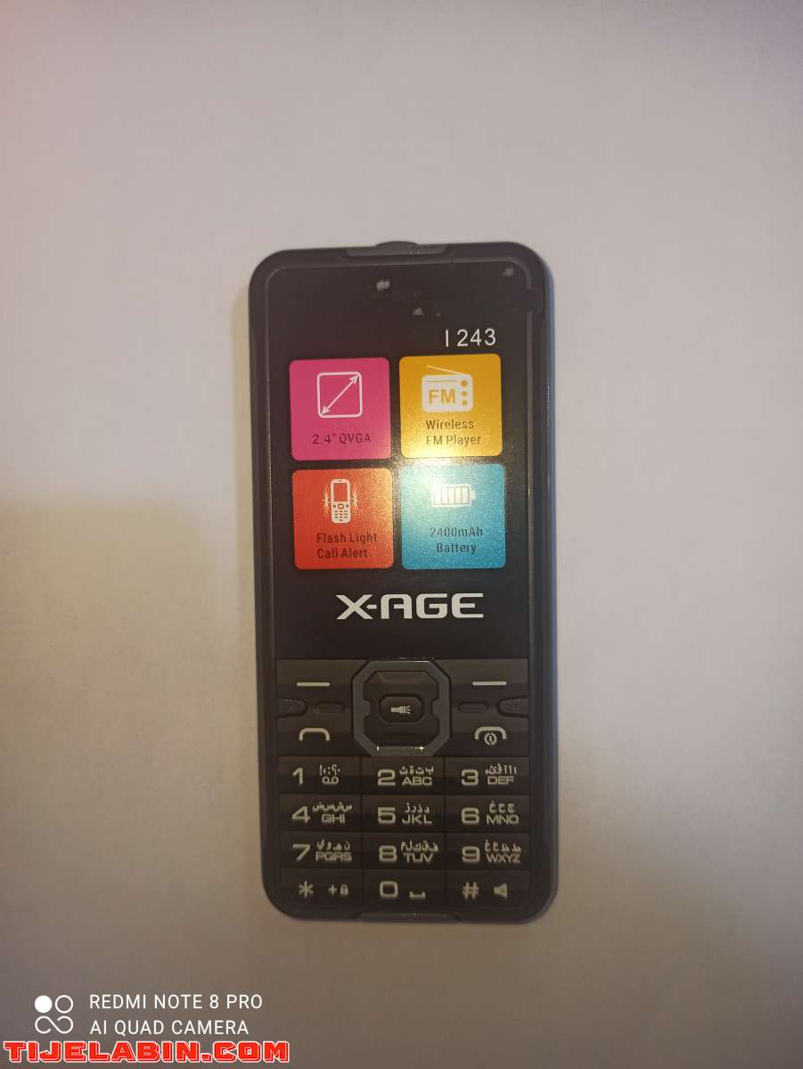 هاتف أنيق بطرية قوية إضائة جانبية وميزات أخرى