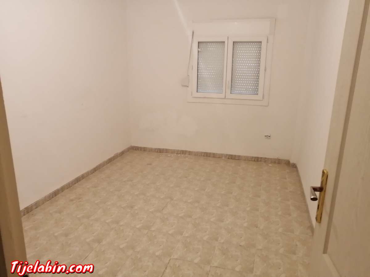appartement F4 aadl