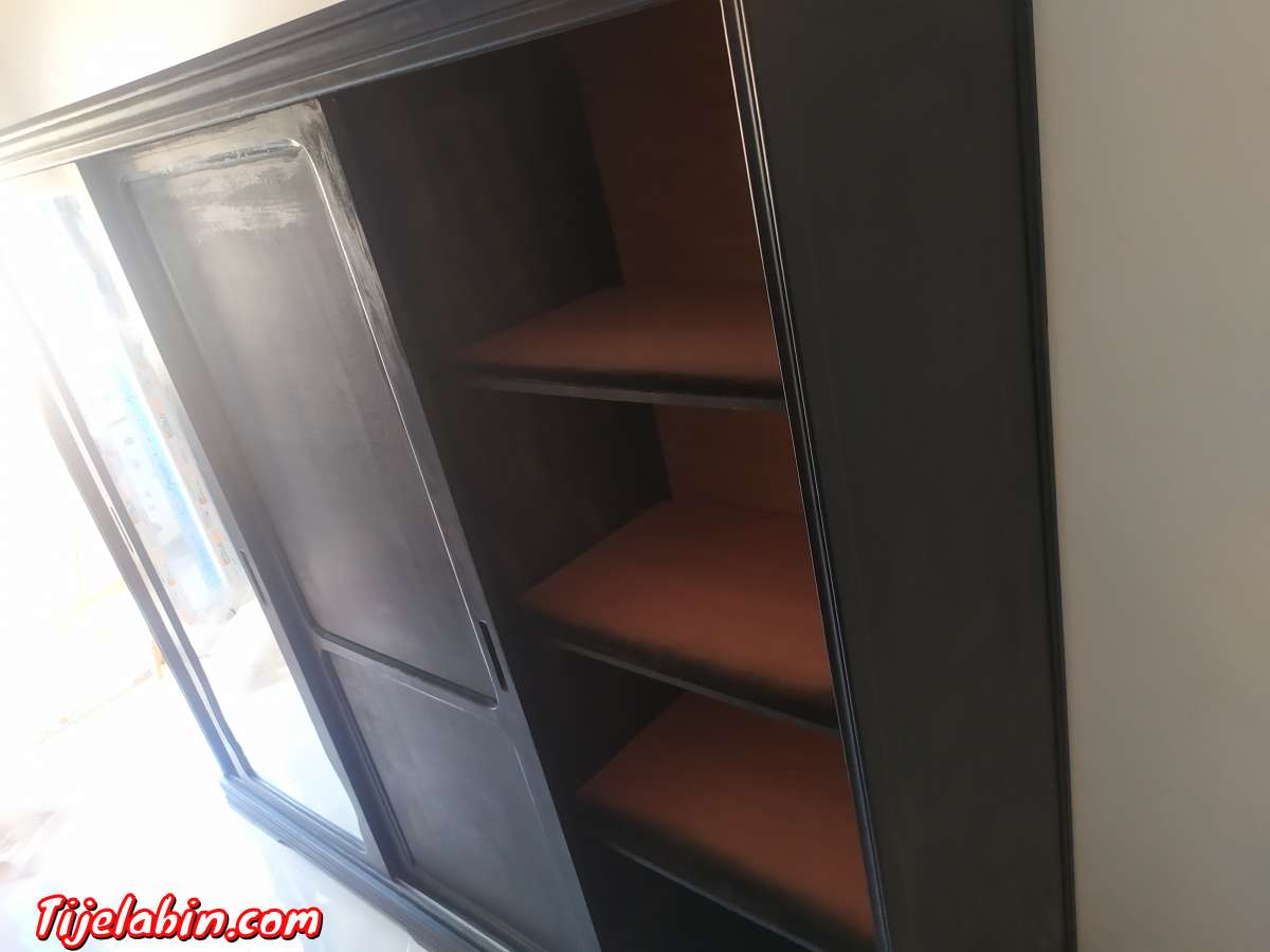 armoire 3 portes coulissantes