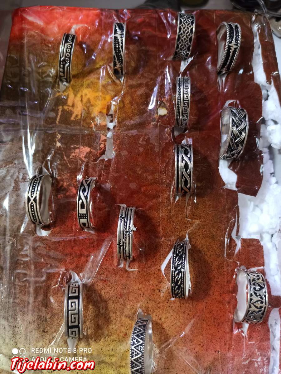 محل متعدد الخدمات