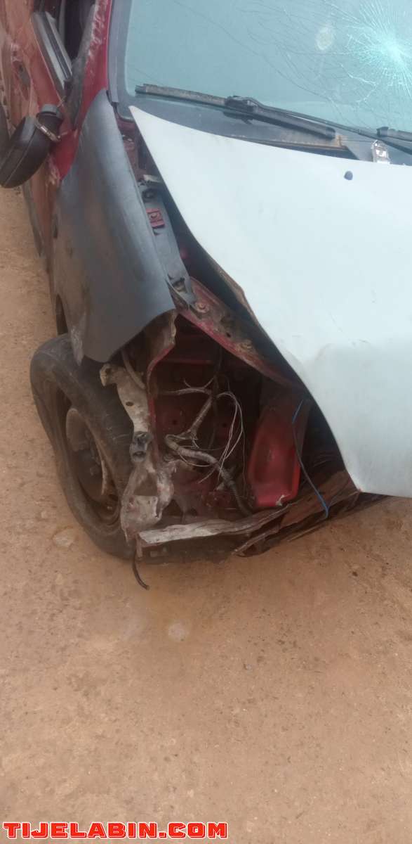 سيارة نوع كليو كلاسيك  متور 1.42002