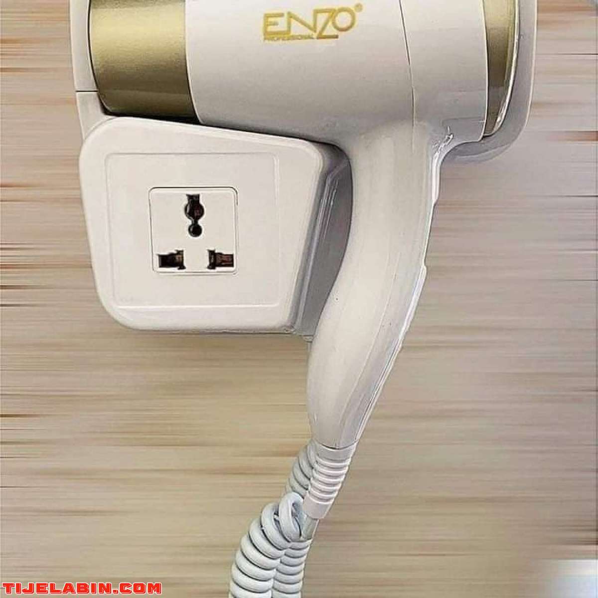 مجفف الشعر الإيطالي  الخاص بالحمام ENZO  300