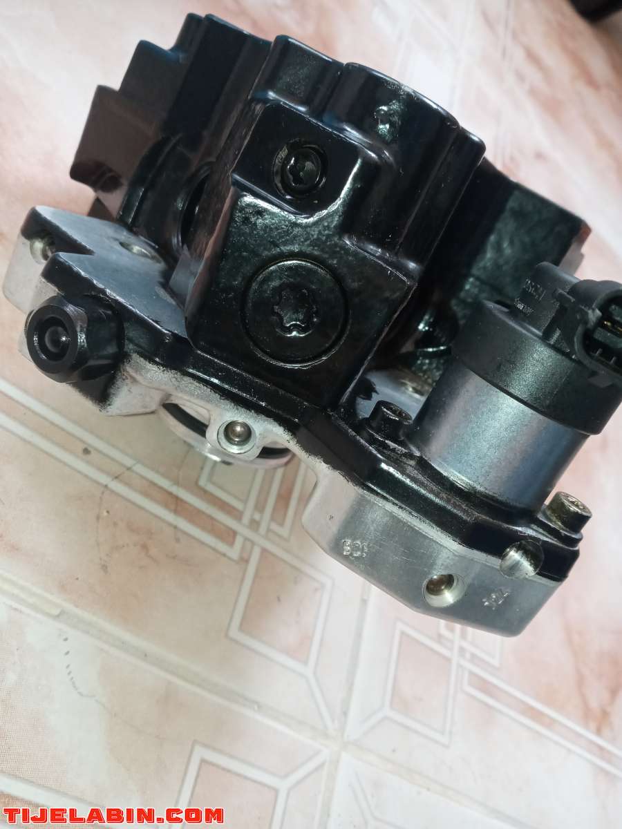 pompe HP hundai sentafe CRDI 2.2