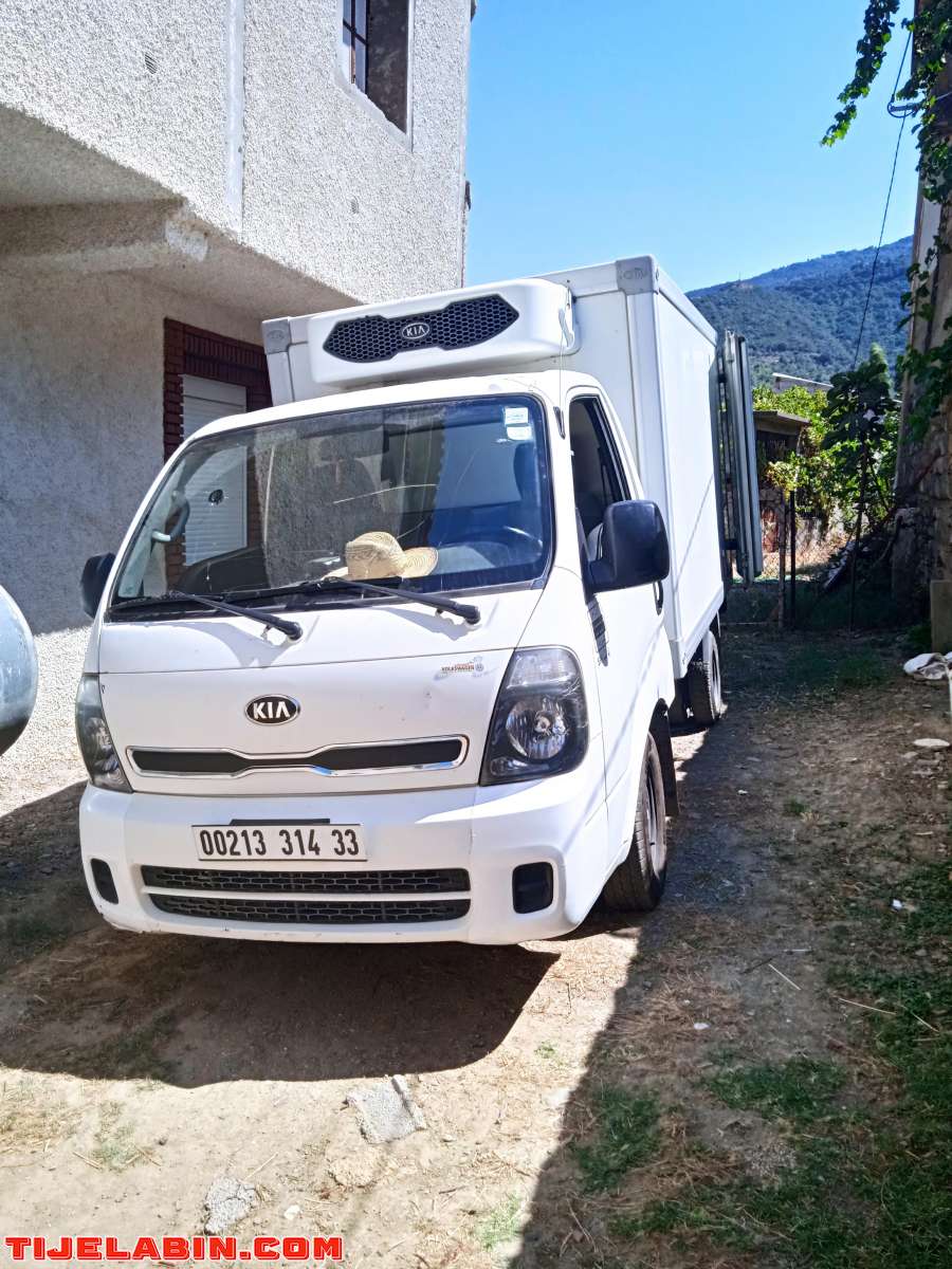 Kia K2700 frigo 2014
