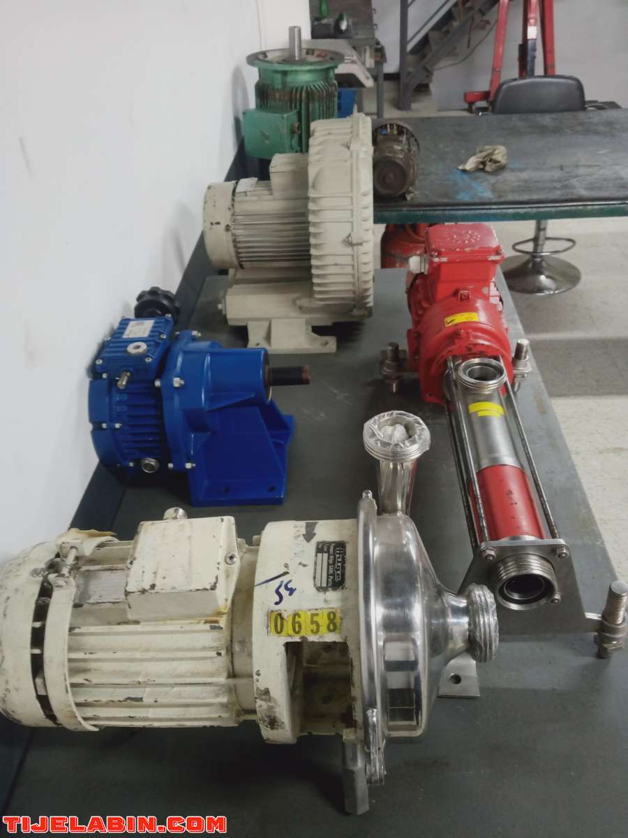 moteurs électriques.