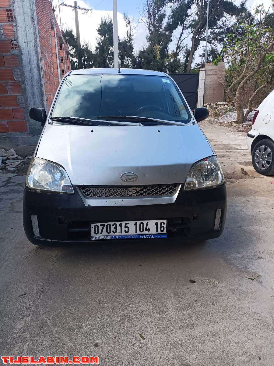charade Daihatsu 2004