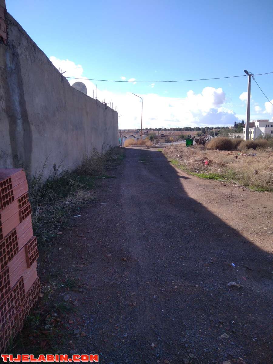 lot de terrain à bâtir 241 mètre carré