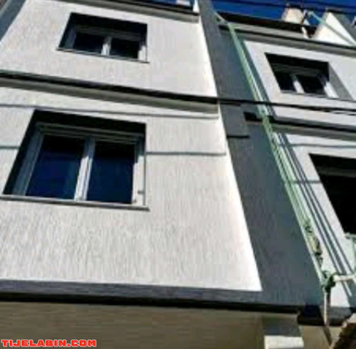 Poussière de marbre par Hakim Tutu