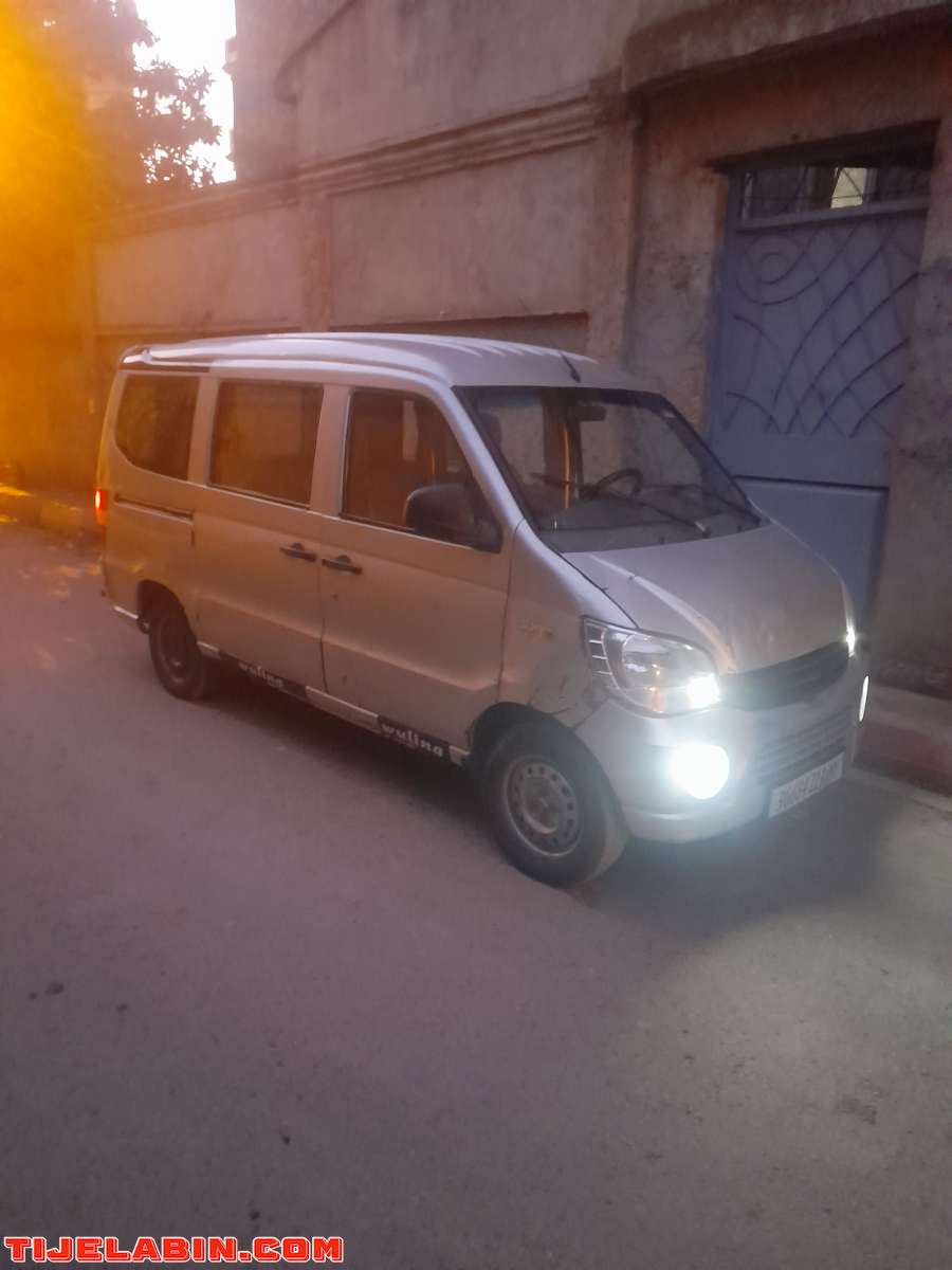 wuling 1.2 mini bus 8 plas