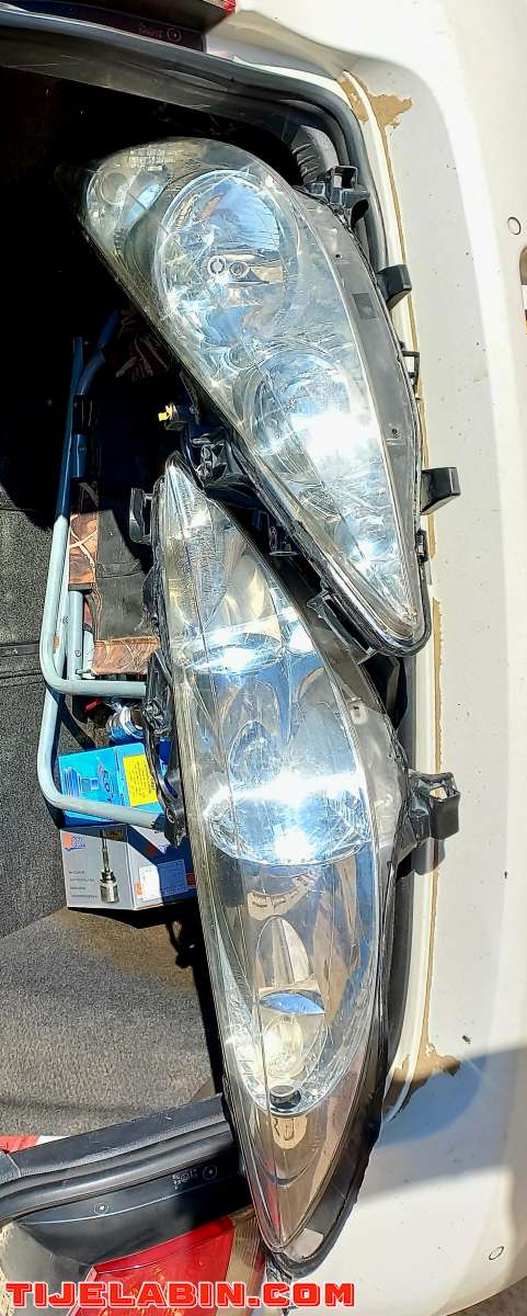 أضواء فار 207