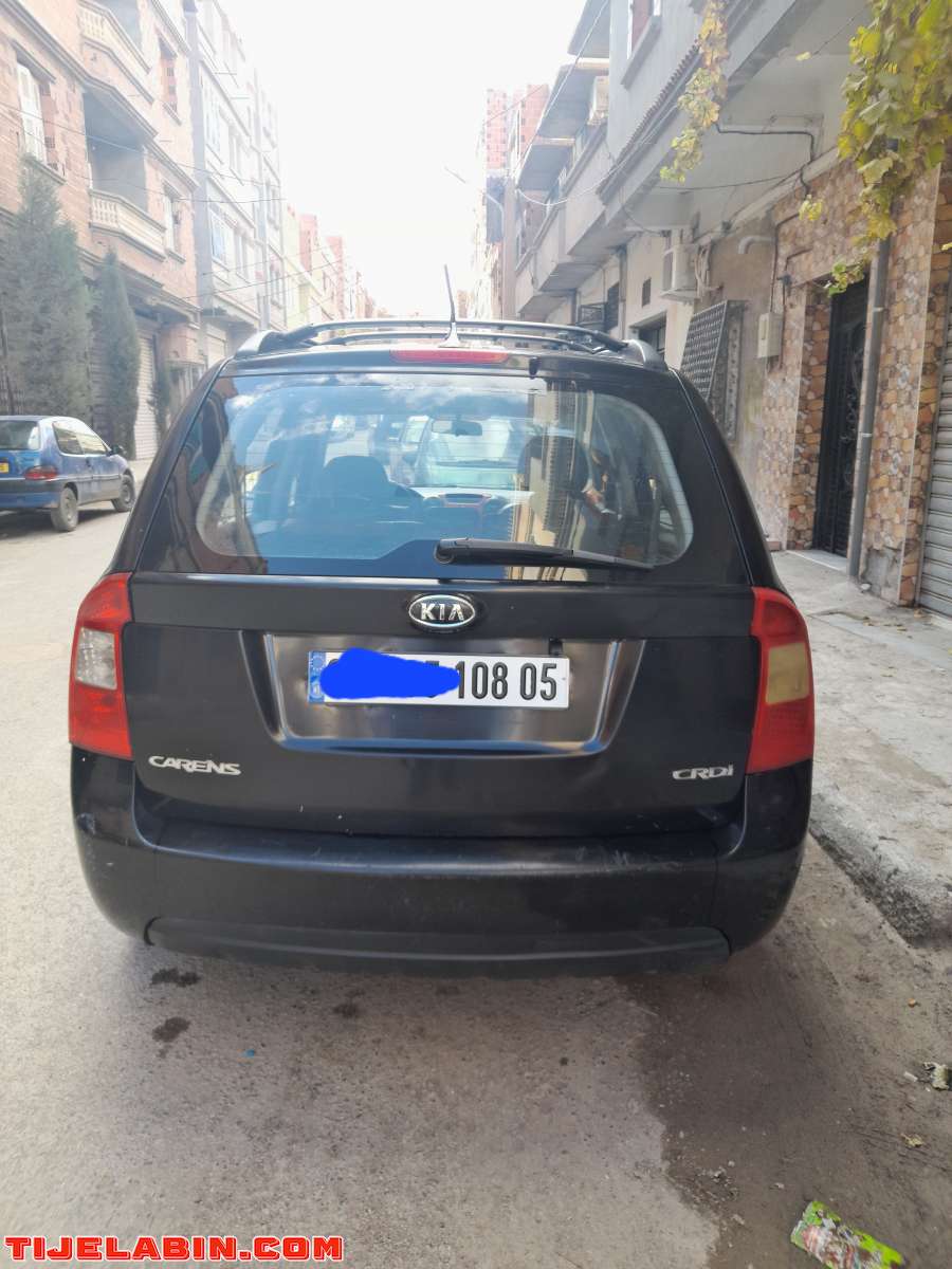 كيا كارانس 2008