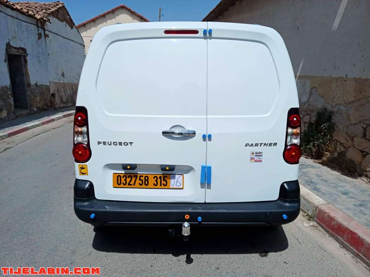 B9 2015 nouveau  matricule 34