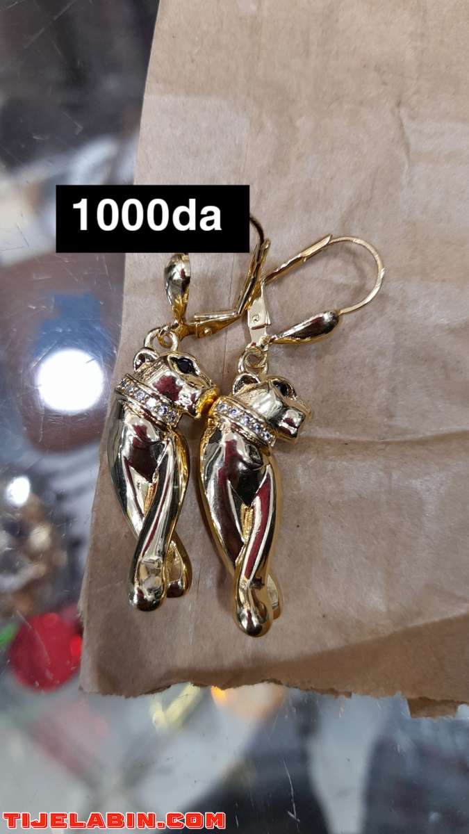 parure et boucles d'oreilles