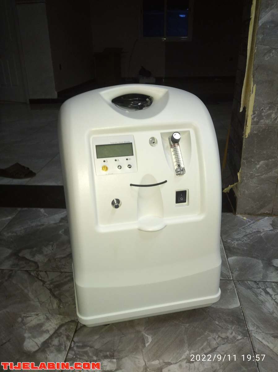 جهاز اوكسيجان  + جهاز تصفية الدم