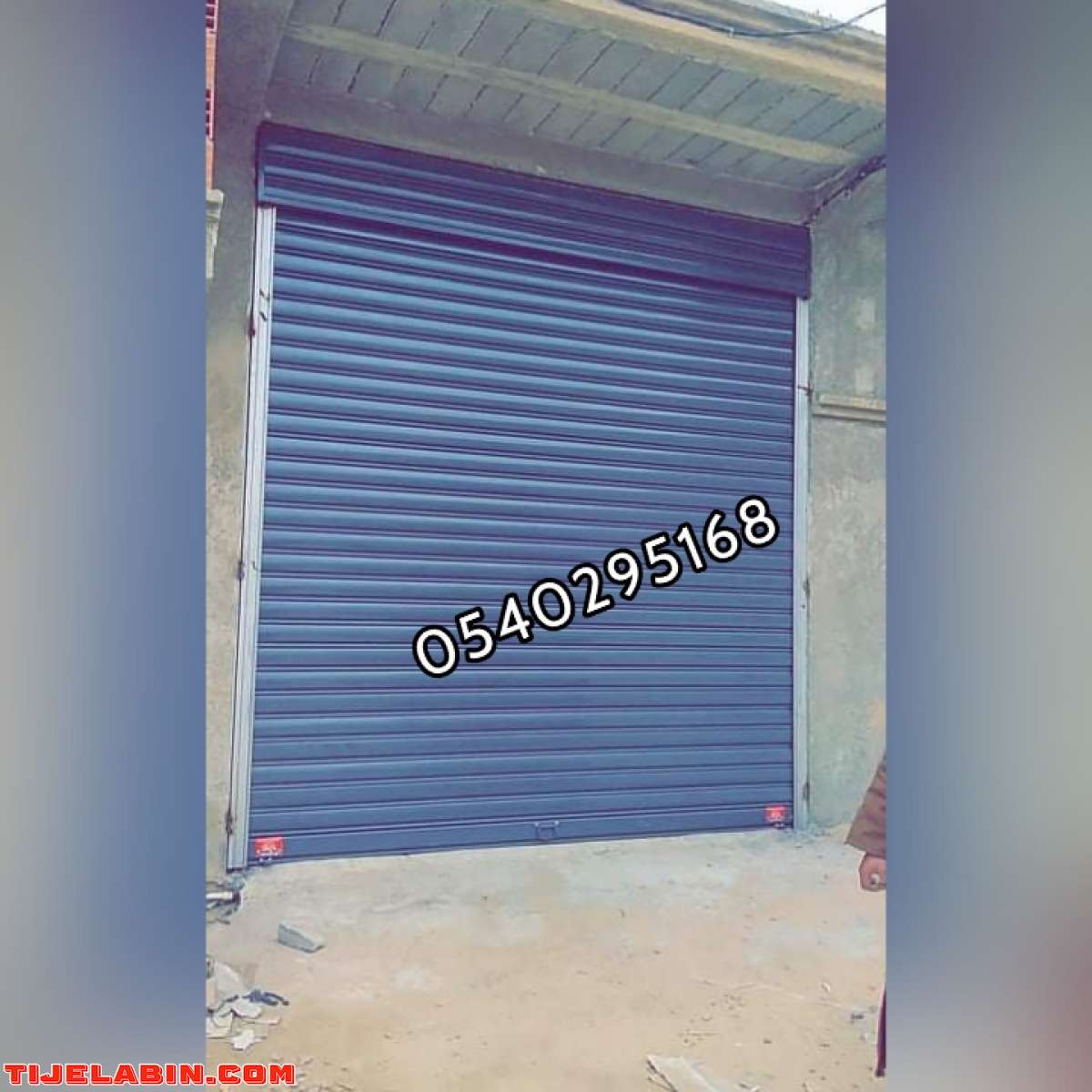 صناعة الأبواب الحديدية