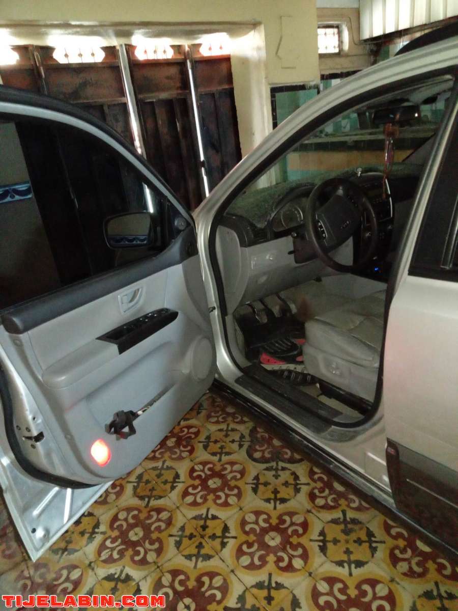 كيا سيرانتو