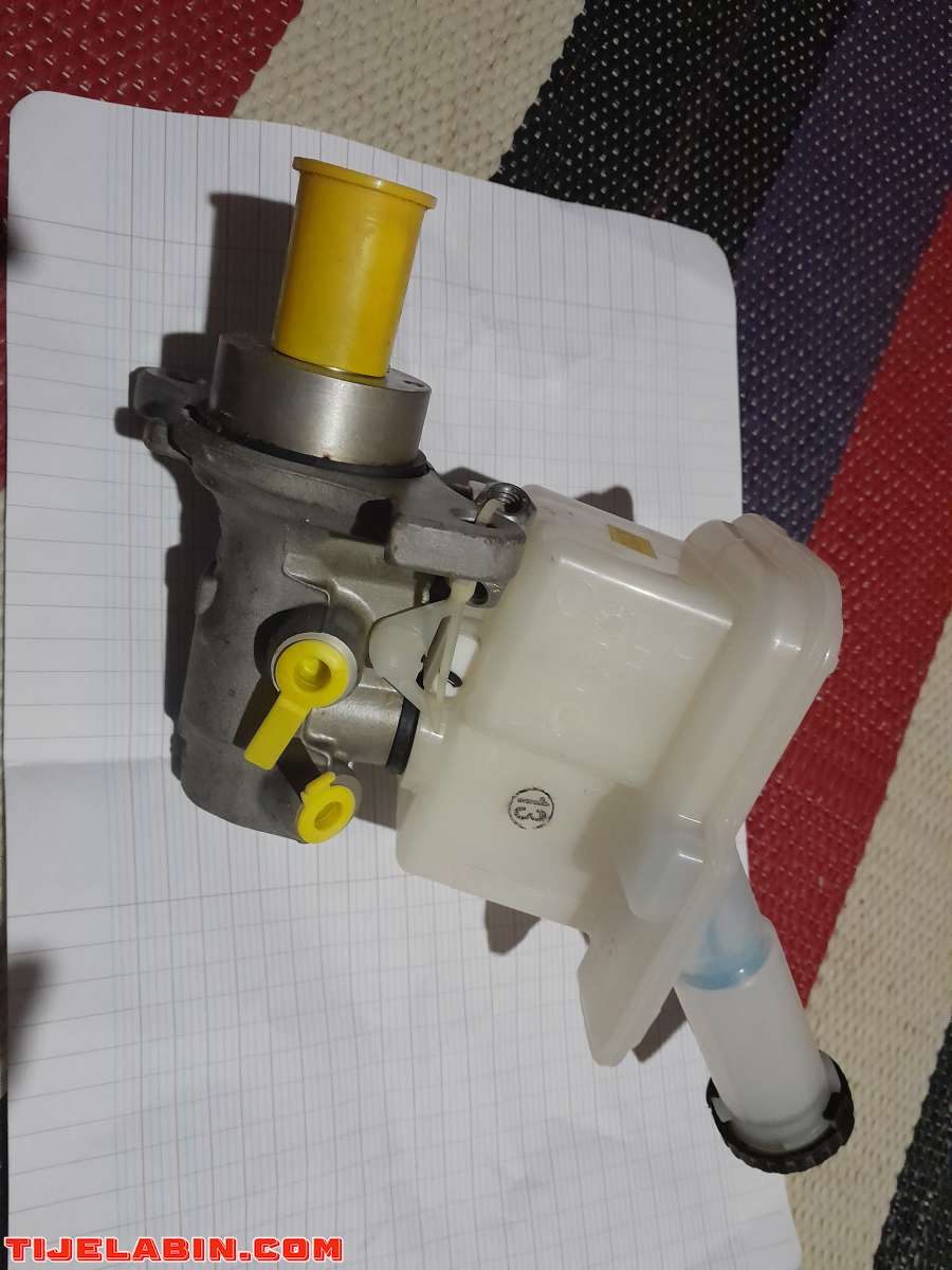 maître cylindre nissan micra neuf original made in india