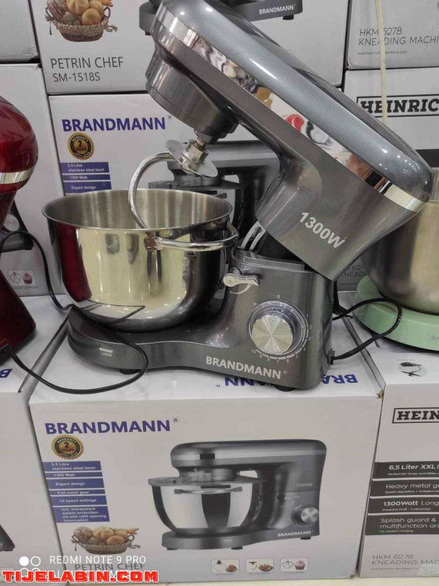 خلاط كهربائي