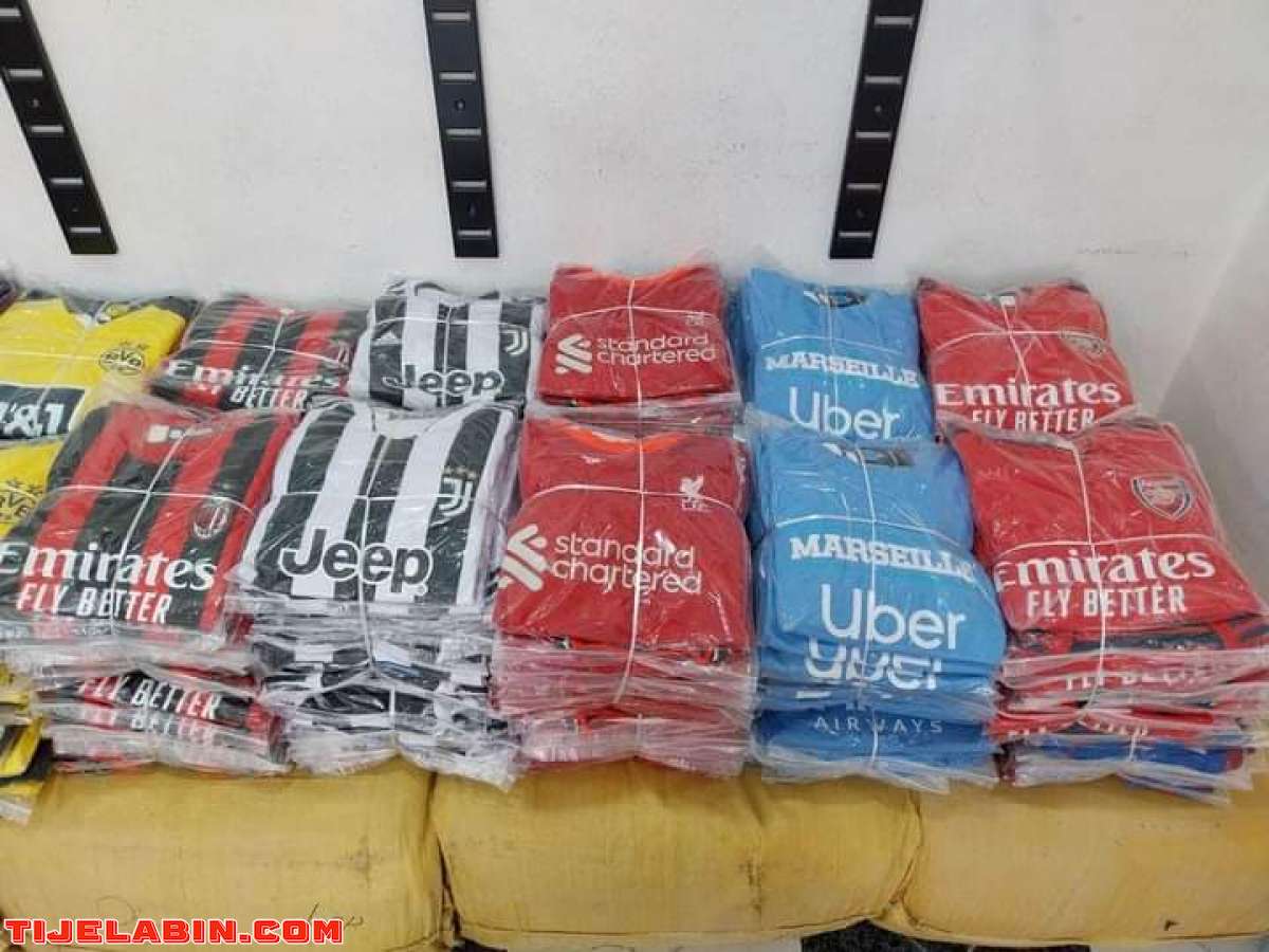 ملابس رياضية