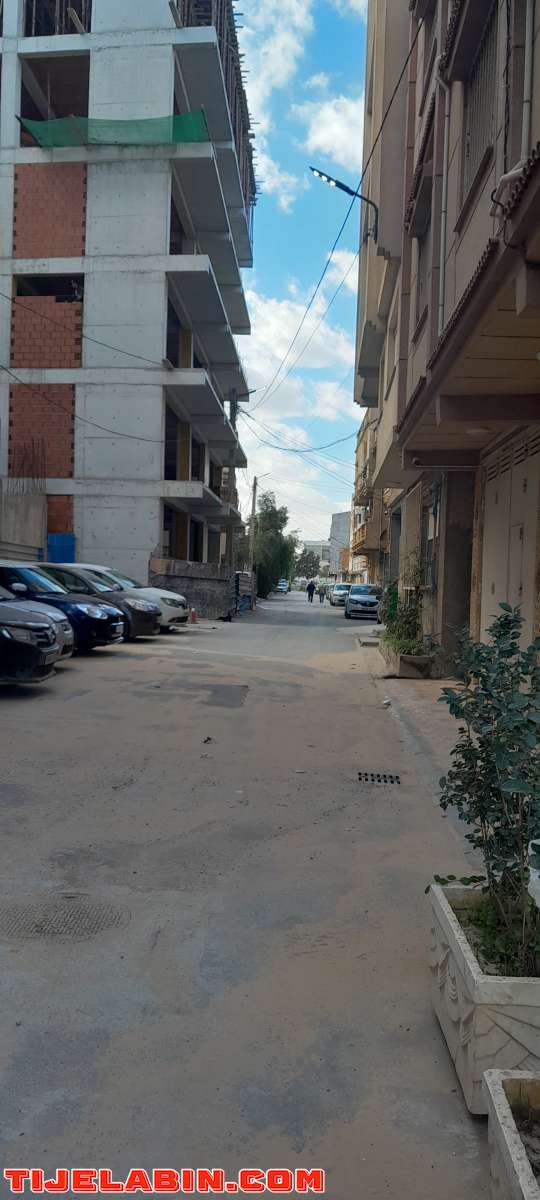 appartement f4 a bad Ezzouar 0550331340