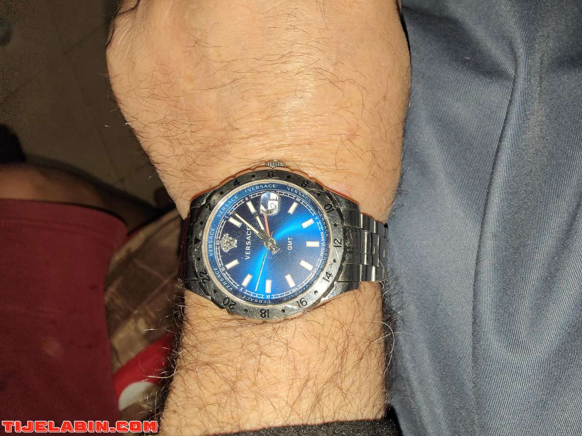 montre homme Versace/Rayban/bike bitwin