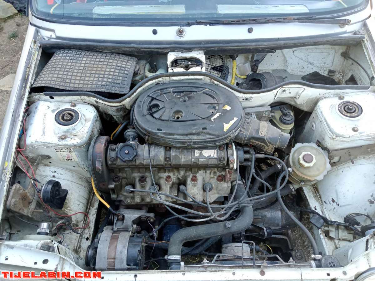 رونوا 5 عام 1992