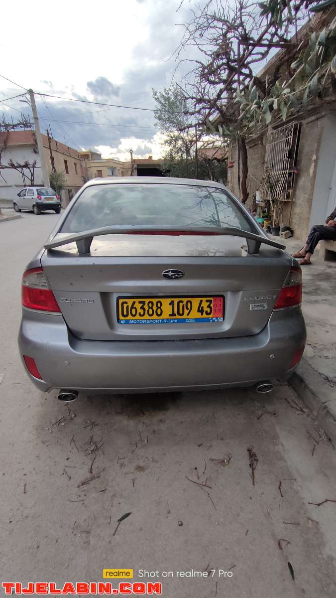 SUBARU LEGASY 2009la 2 litre la 150 ch 4x4ماشيا 19000خاصها ت