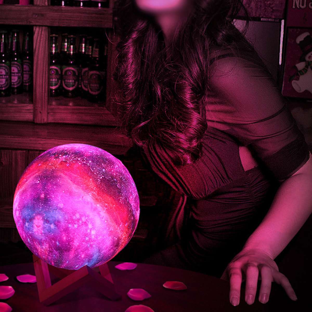 القمر مضيي القرآن الكريم