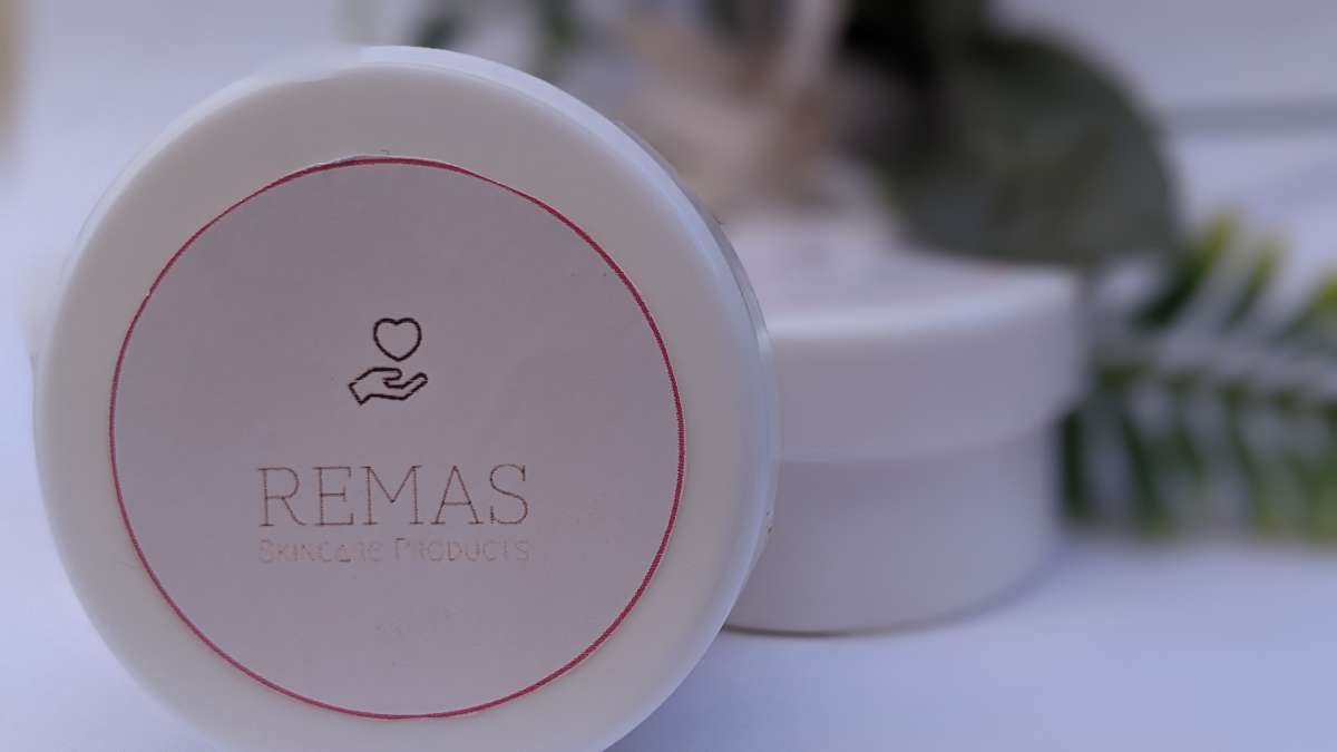 كريم ترطيب البشرة وسوم مليح مرحبا بيكم