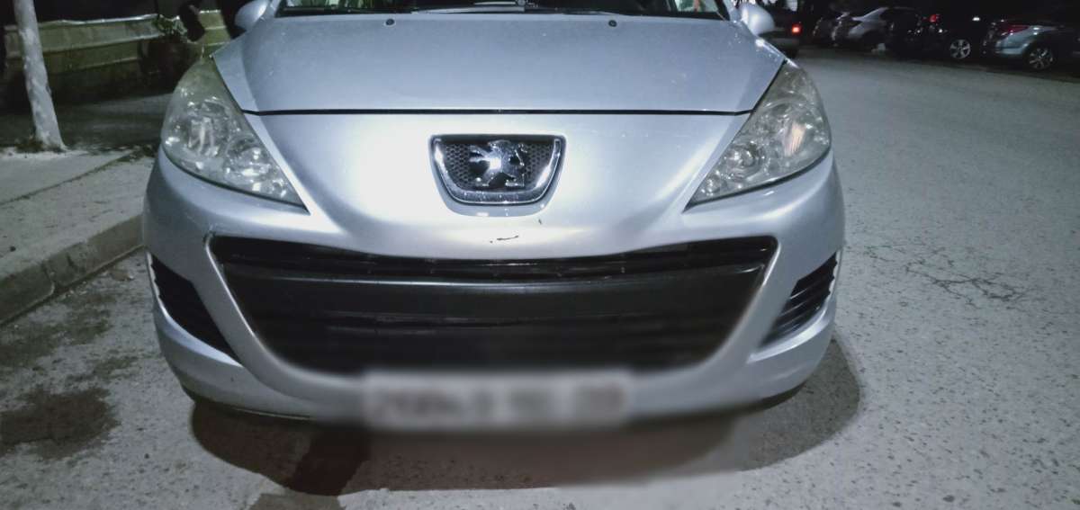 Peugeot 207 essence 14 simple