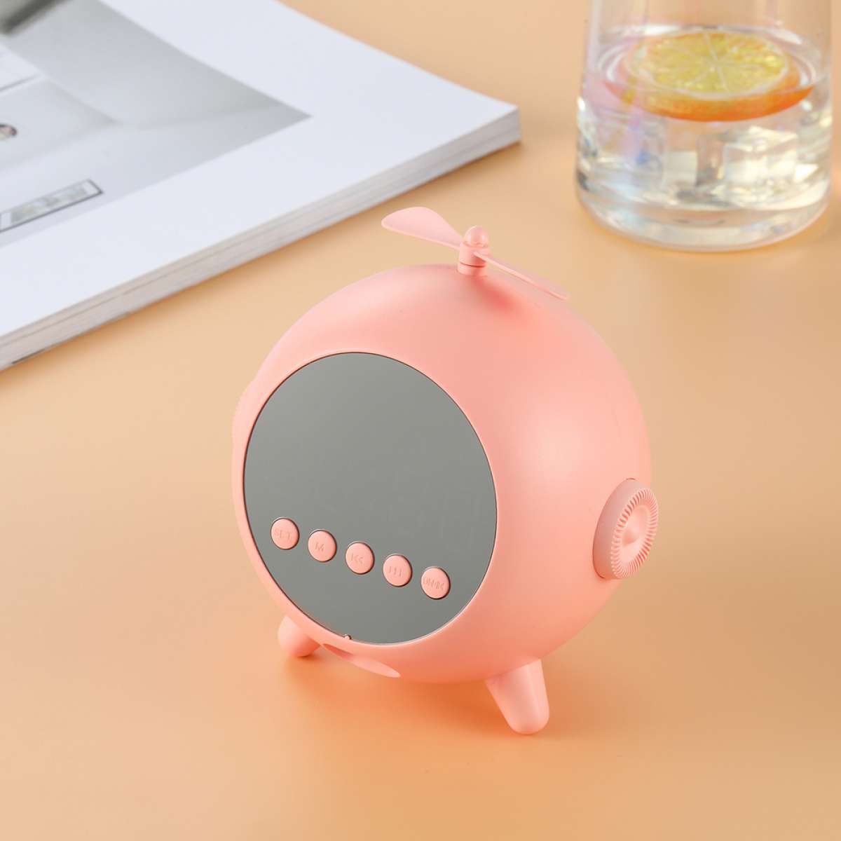 ساعة منبه رقمية مرآة قابلة لإعادة الشحن مع مكبر صوت بلوتوث 5