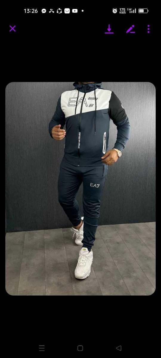 Survtement trs classe