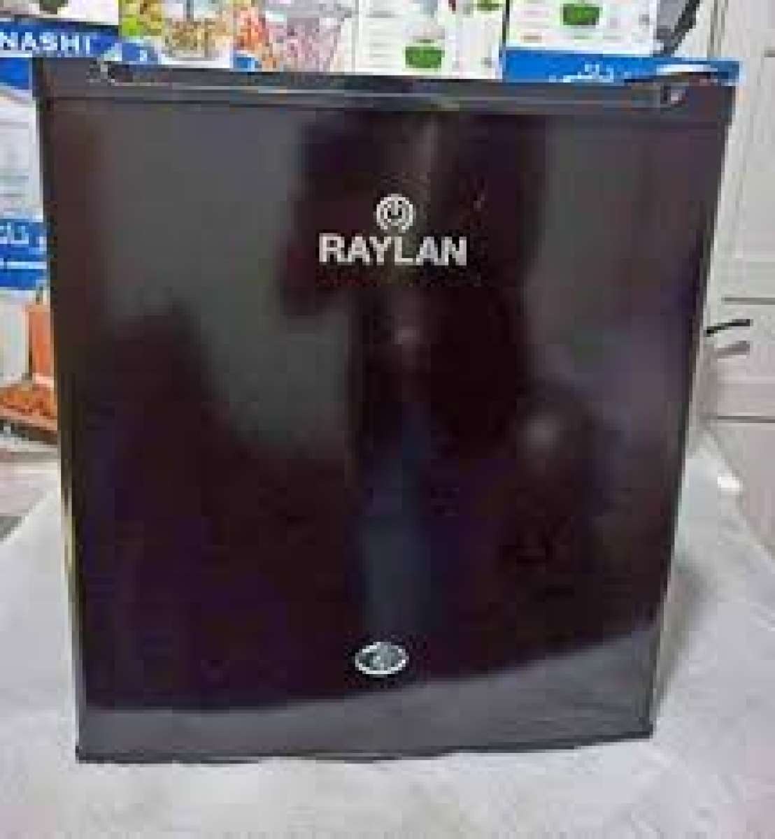 Refrigerateur mini bar Raylan