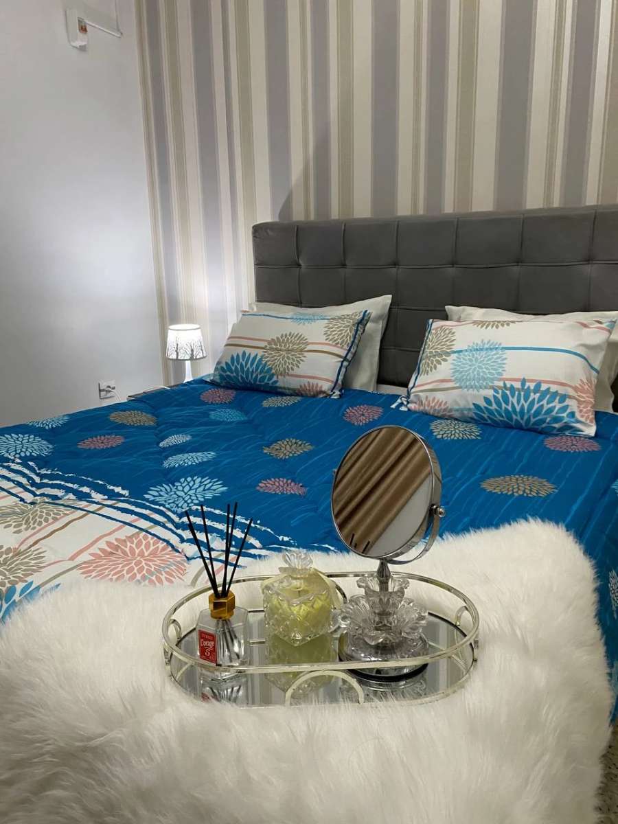 Parure de Couette deux places 6 pice