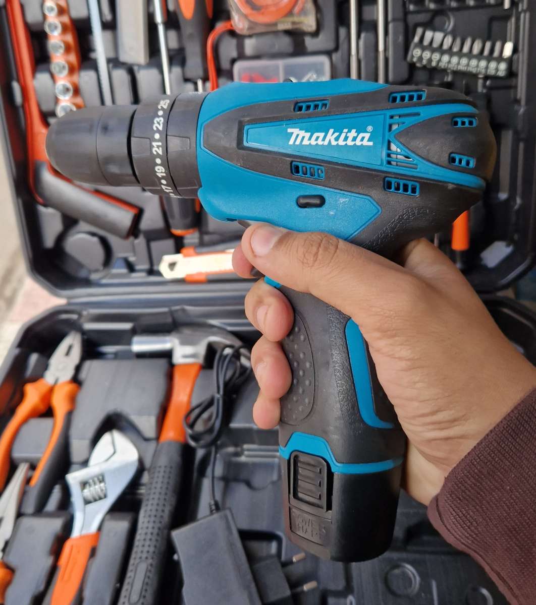 Caisse visseuse makita 18v nv modle