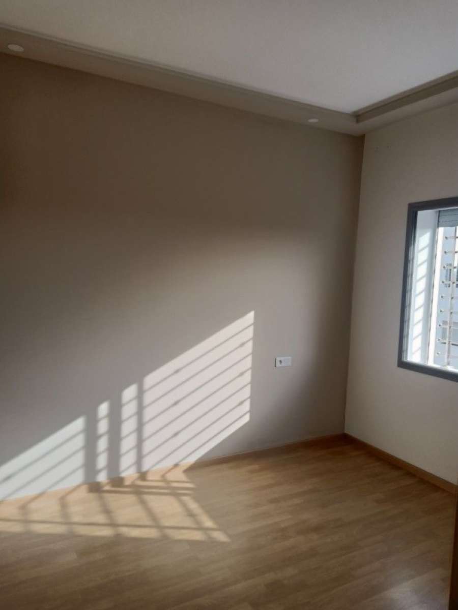 F4 pour la vente a dar lbida