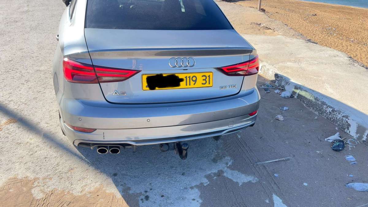 Audi A3 limousine 143 cheveux