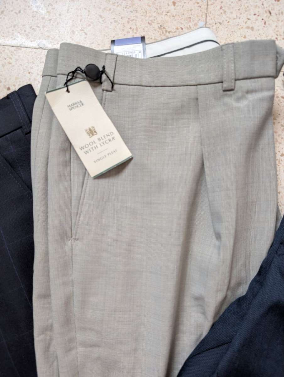 des pantalons Classiques pour une grande taille