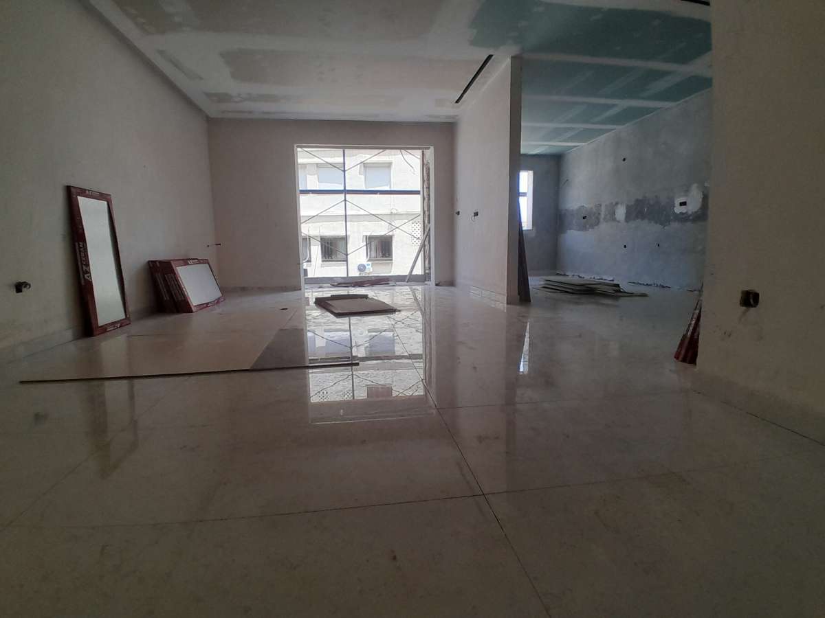 joli F3 F4 F5 d a vendre Kouba rsidence de standing