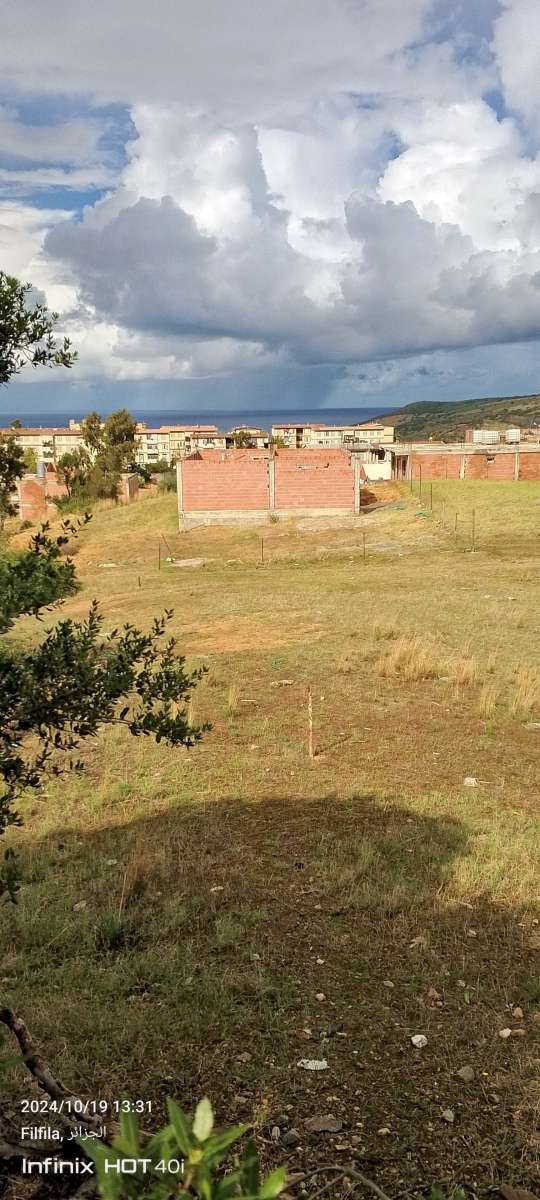 قطعة أرض للبيع