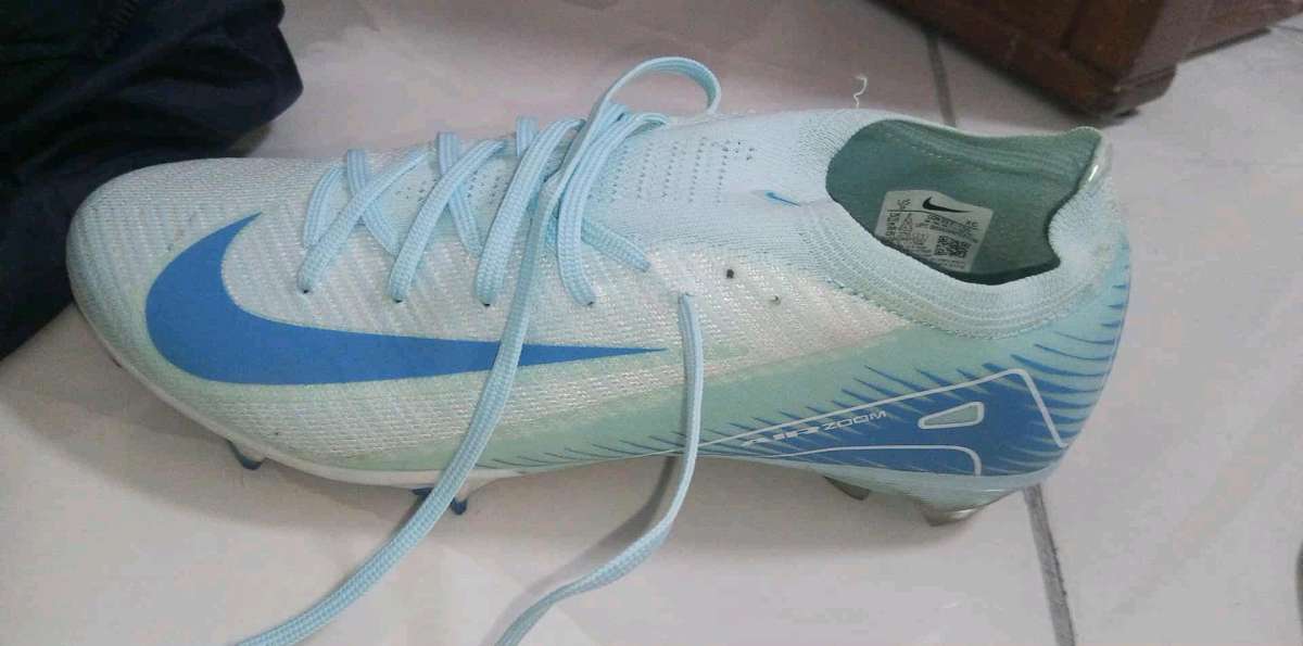 حذاء كرة قدم