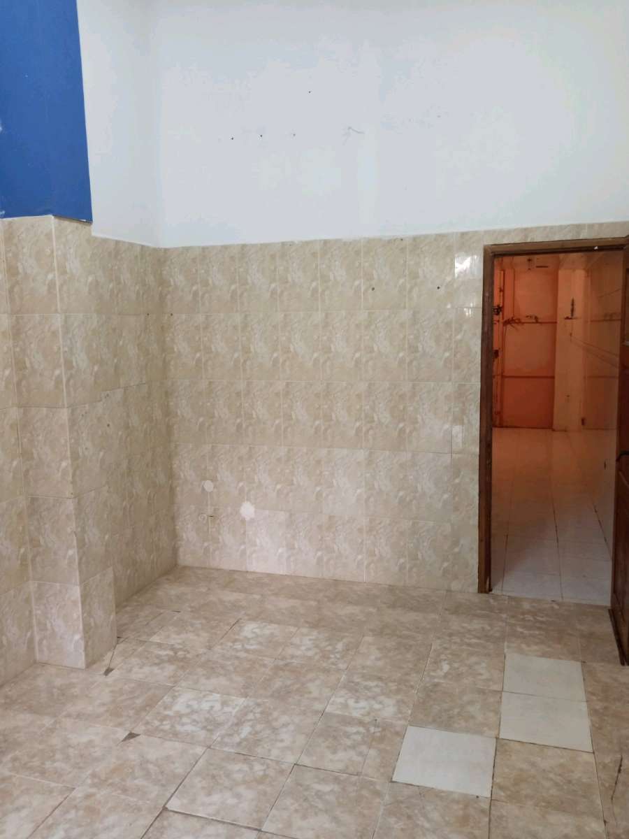 محل للبيع في عين النعجة