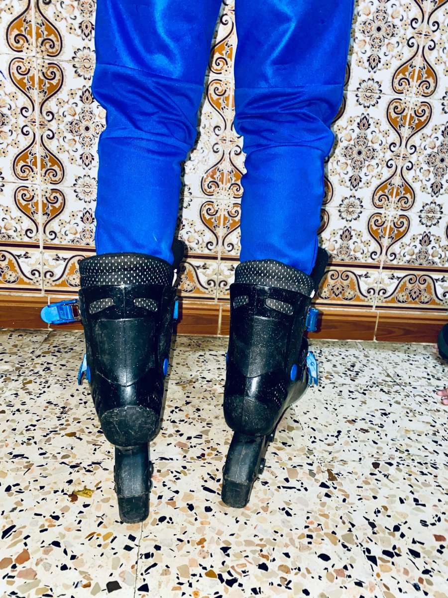 أحذية تزلج المانية للبيع