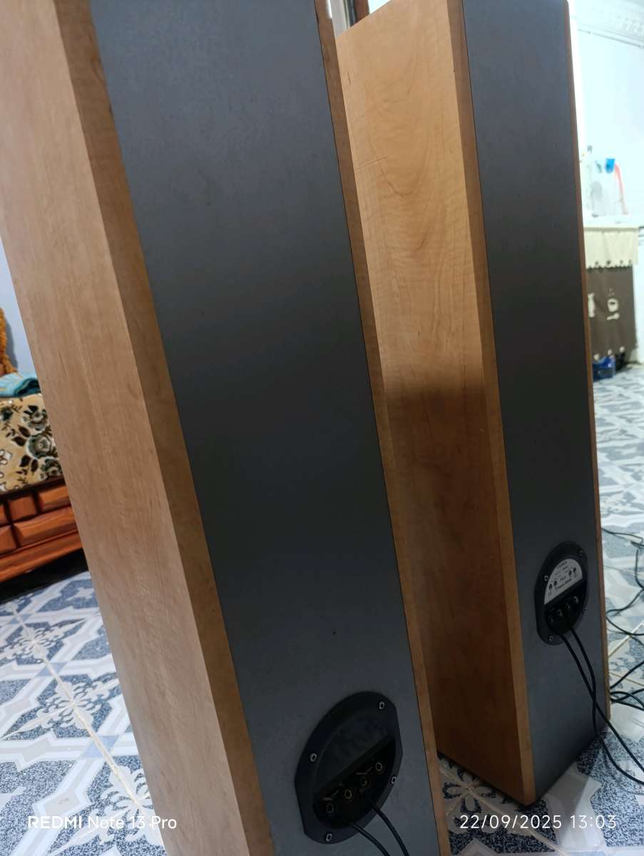 Enceintes colonne Focal Chorus 716s JM Lab