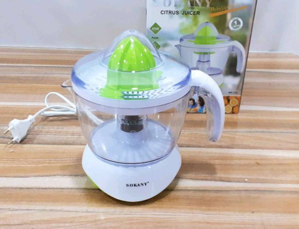 عصارة فواكه كهربائية سهلة الإستخدام و بزااف هايلة