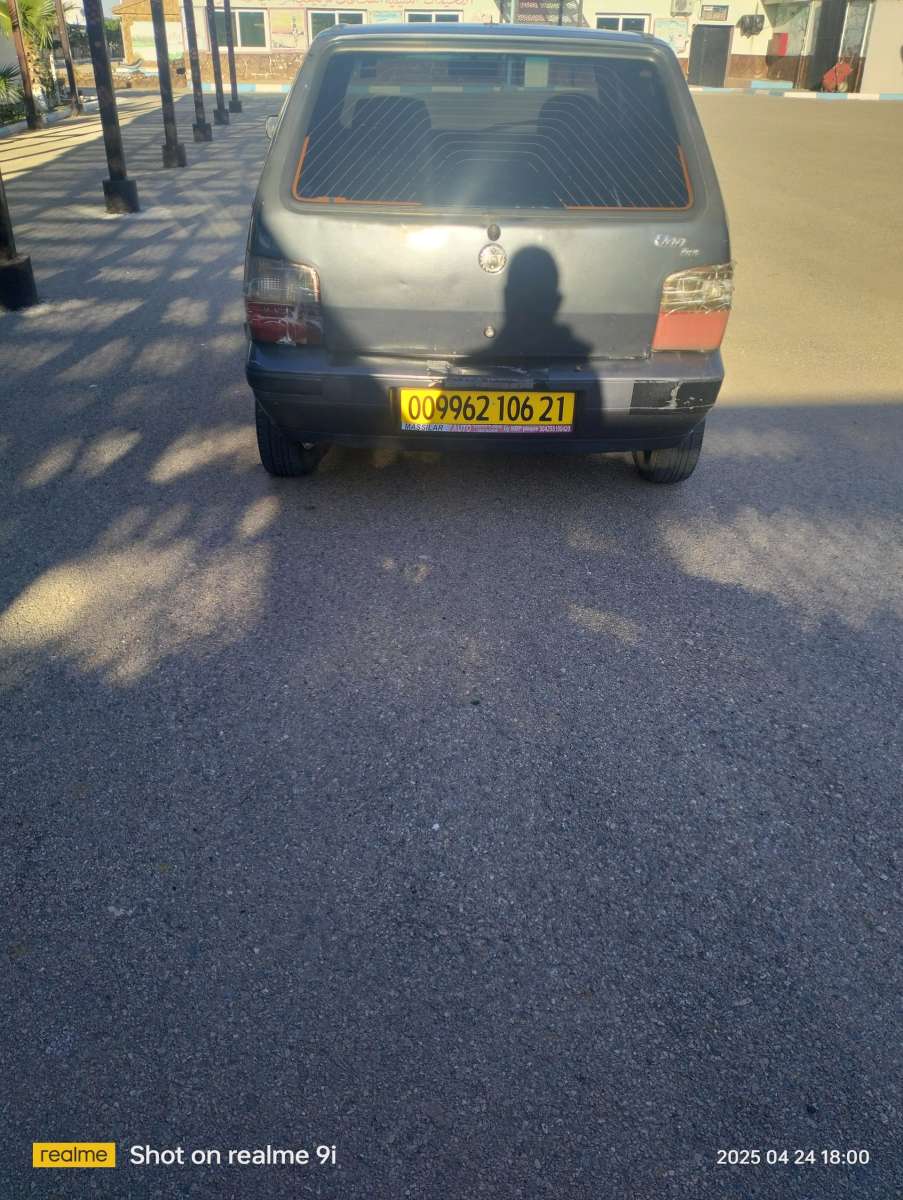 fiat uno