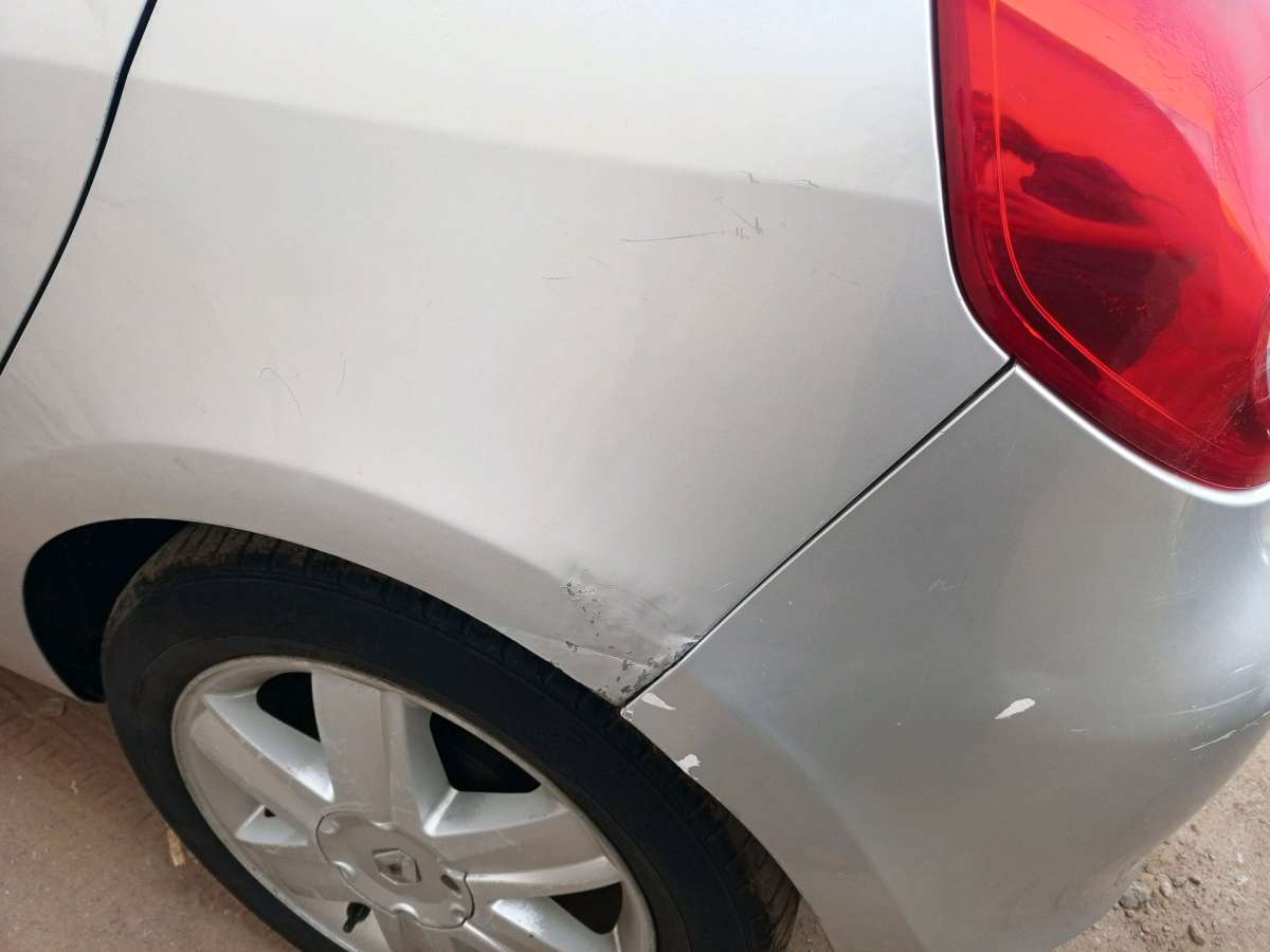 clio 3 faracha 0780959193